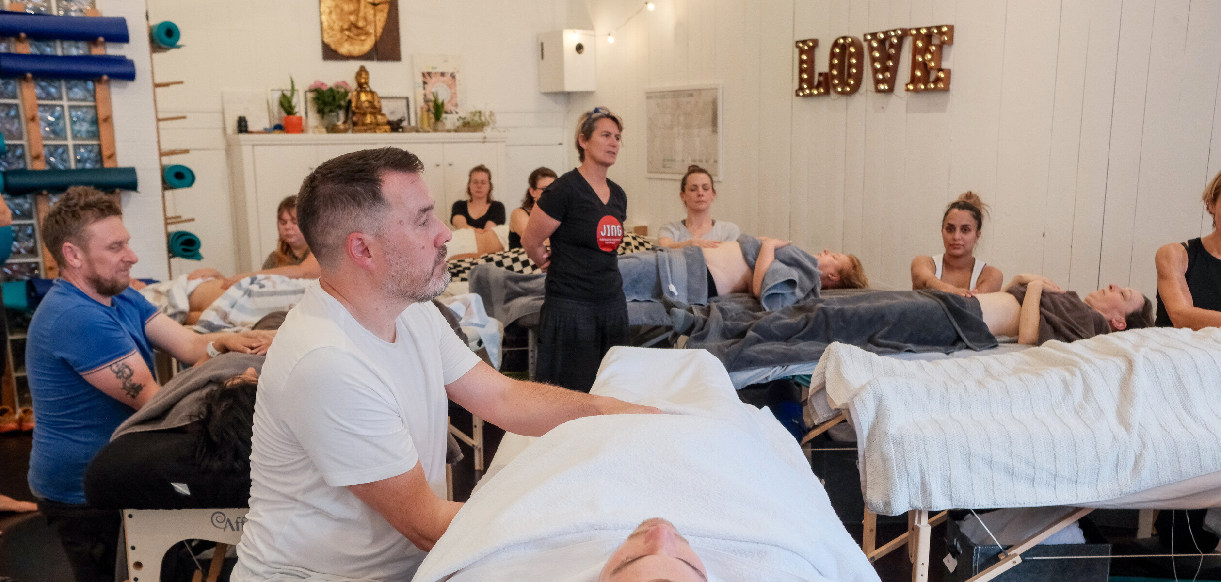 Massage Taster Evening